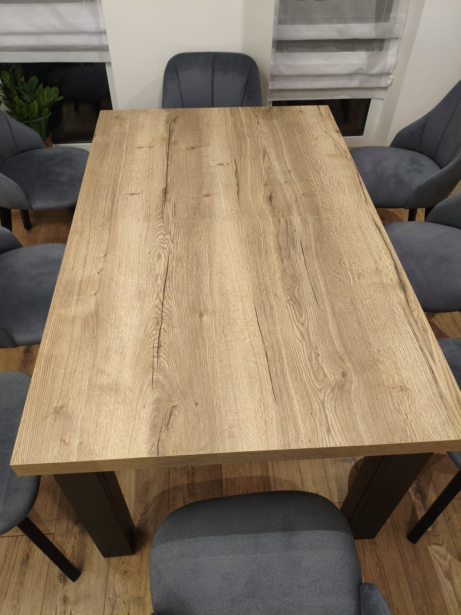 STÓŁ ELKA – WYJĄTKOWA FORMA, KTÓRA DOPASUJE SIĘ DO KAŻDEGO SPOTKANIA! 🔥 – zdjęcie 3, stol loftowy Stolmax